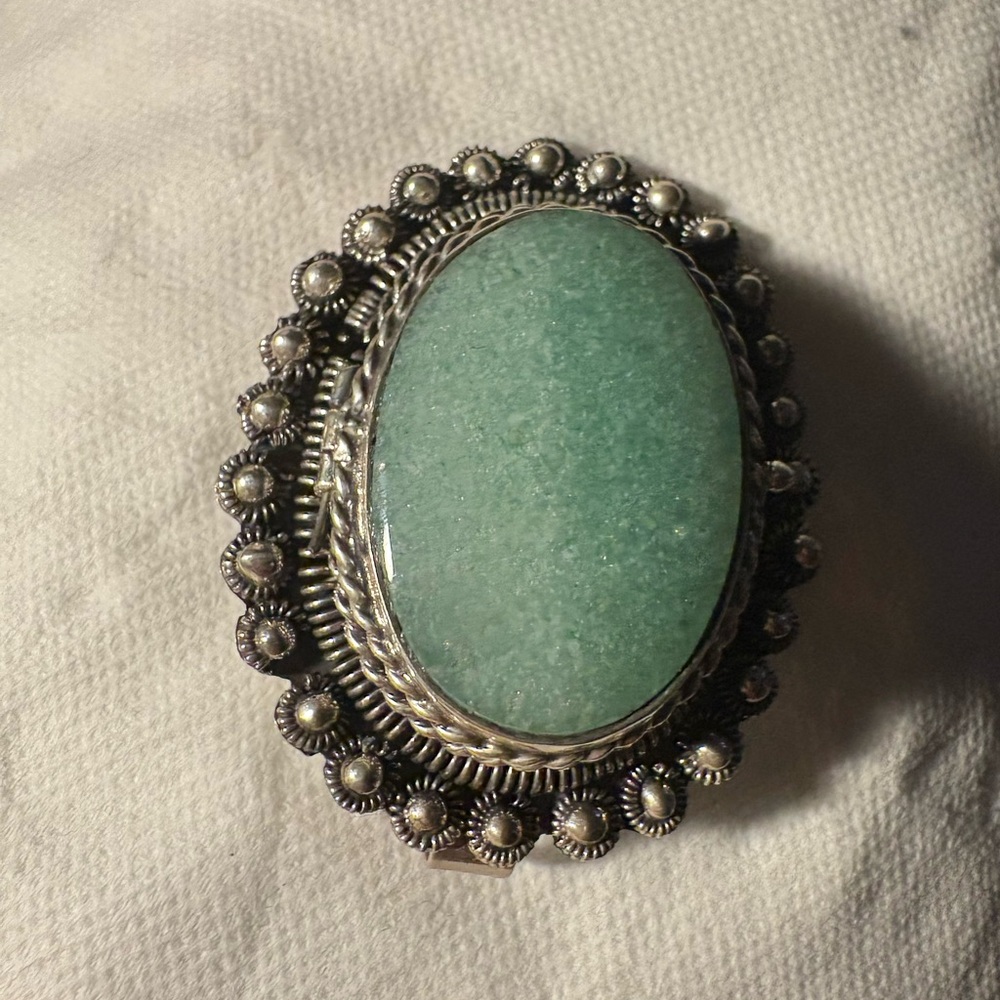Elegant Silver and Green Stone pin